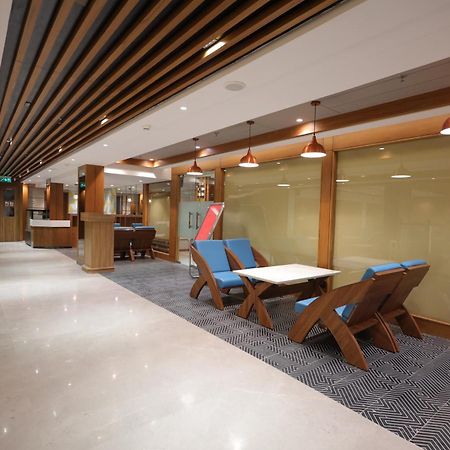 Ramada Encore By Wyndham Viramgam Exterior foto