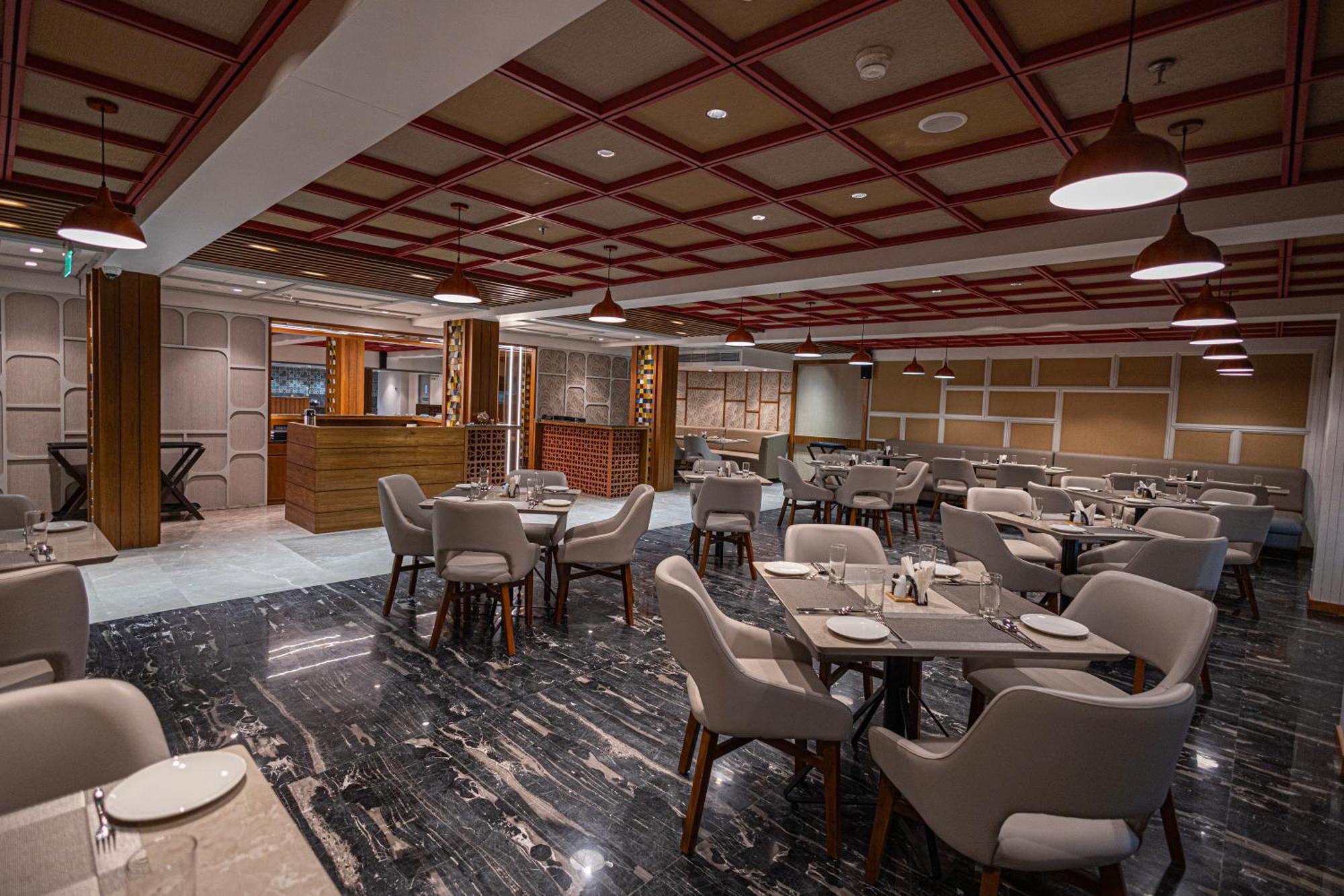 Ramada Encore By Wyndham Viramgam Exterior foto